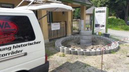 ArbeitseinsatzHolzJawa